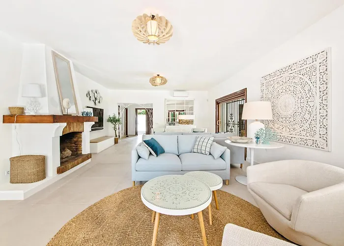 ヴィラ Tortuga Benamara *