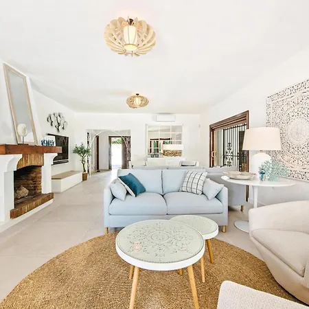 Вилла Tortuga Benamara *